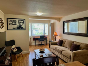 Great downtown Sandpoint location! Sandpoint